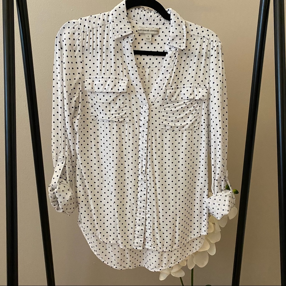 StitchFix- Black and white polka dot button down long sleeve blouse